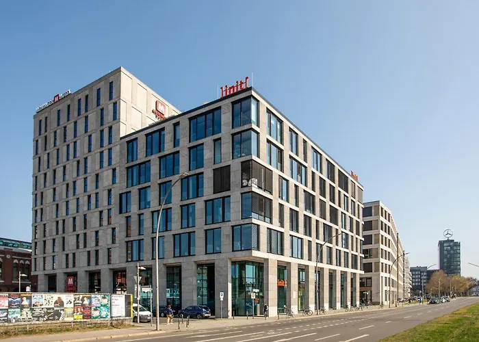 Meininger East Side GalleryHotel Berlin